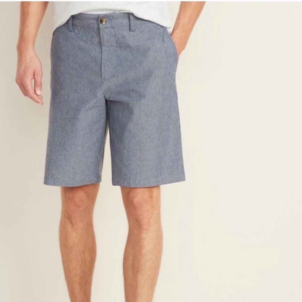 NWT - Old Navy Men's Chambray Flat-Front Shorts in Blue